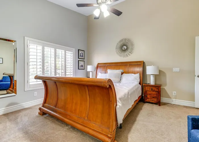 Heated Pool & Putting Green: Chandler Home! Сasa de vacaciones