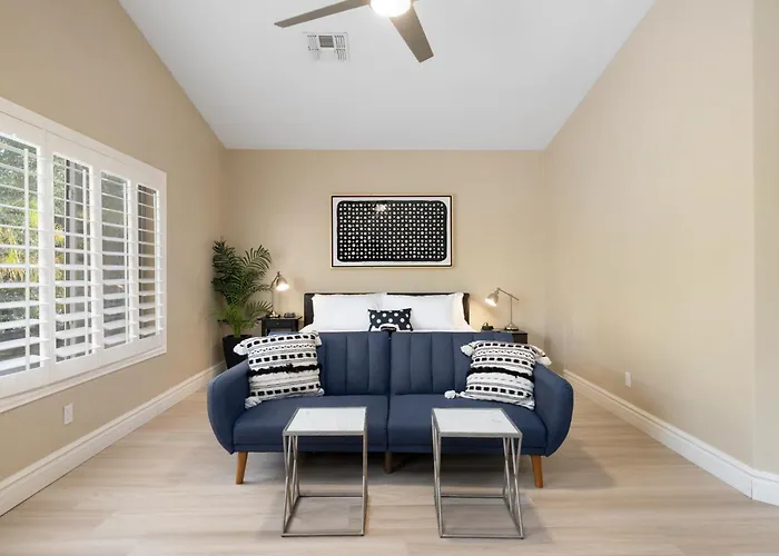 Heated Pool & Putting Green: Chandler Home! Сasa de vacaciones Chandler
